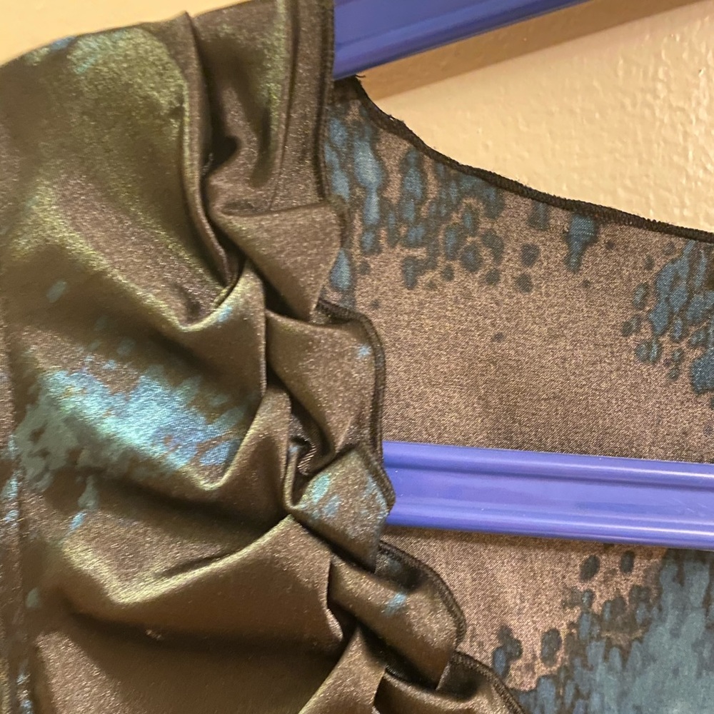 Tahari PL Blouse, blue and black - Picture 2 of 5